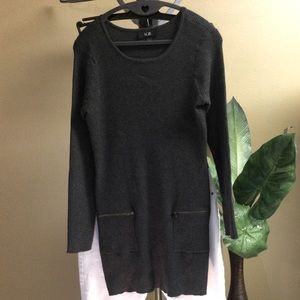 NWOT AGB Tunic Sweaterw/Pockets